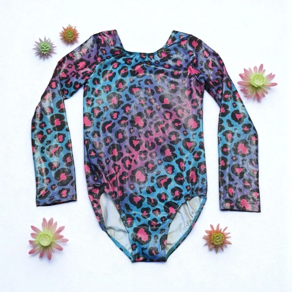 140 (child’s medium or 9-10) longsleeved leotard